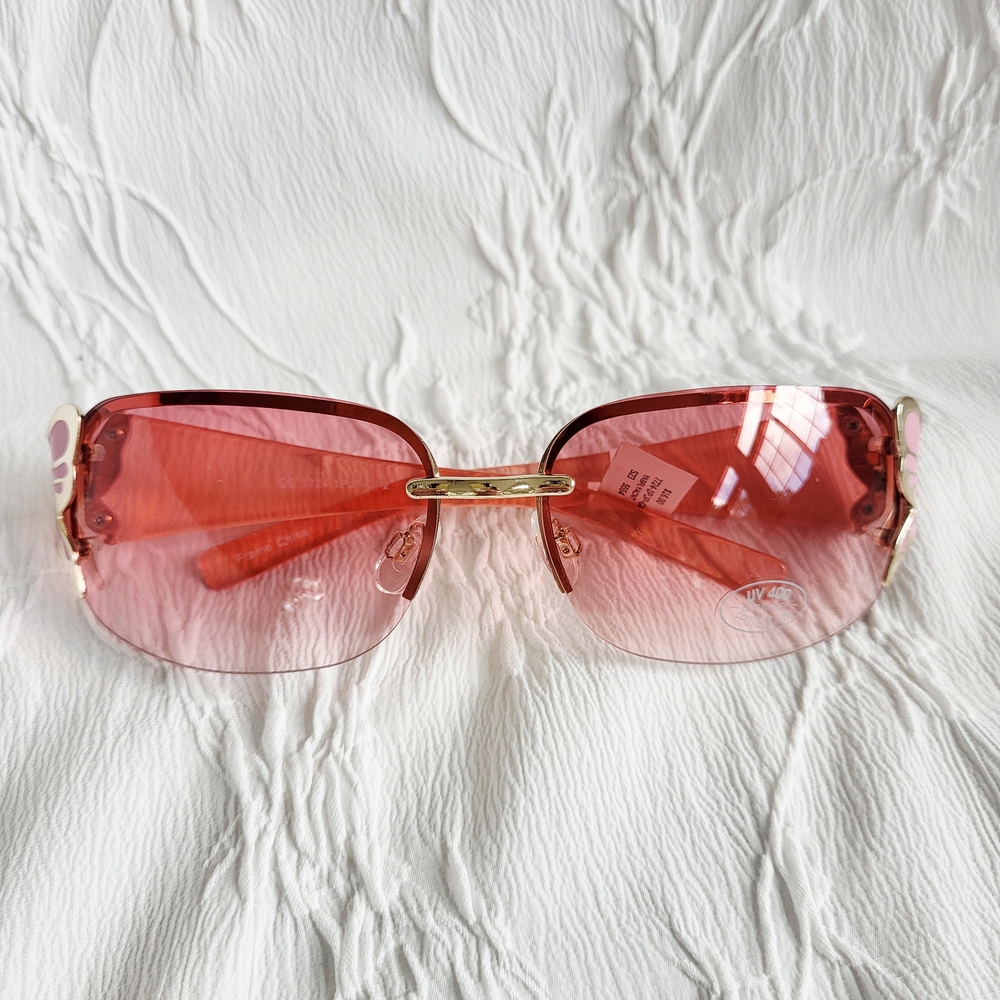 Stylish Pink Sunglasses